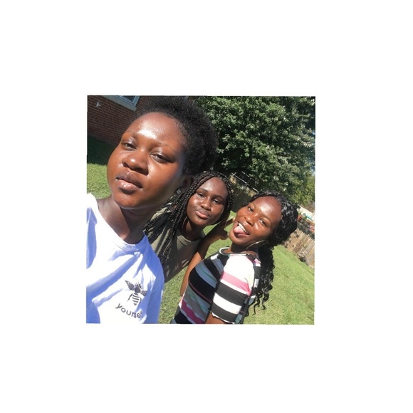 Meet your Posher, Bernice - Picture 1 of 1